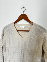 Upload image to gallery, Pull col V Lacoste maille tressée en laine - S