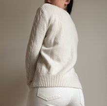 Charger l'image dans la galerie, Pull Lacoste à la maille tressée en laine & cachemire - M