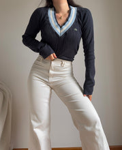 Charger l'image dans la galerie, Pull col V Lacoste à la maille tressée - S