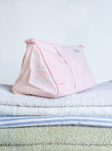 Charger l'image dans la galerie, La trousse Chemise Ourson upcyclée