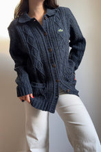 Upload image to gallery, Gilet Lacoste en grosse maille des années 90’ - M
