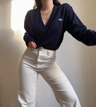 Upload image to gallery, Pull col V Lacoste bleu marine des années 80’ - M