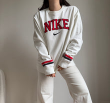 Charger l'image dans la galerie, Sweat Nike brodé - L