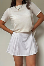 Charger l'image dans la galerie, T-shirt Lacoste léger - S