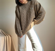 Upload image to gallery, Pull Lacoste à la maille torsadée des années 90' - XL