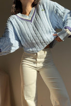 Upload image to gallery, Pull col V Lacoste à la maille tressée des années 80' - XL