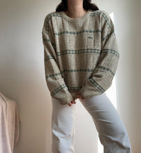 Charger l'image dans la galerie, Pull Lacoste en grosse maille fabriqué en France des années 80' - L