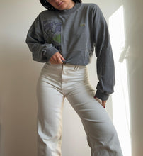 Charger l'image dans la galerie, Pull Lacoste broderie ski des années 80' - L