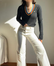 Charger l'image dans la galerie, Pull col V Lacoste en laine - S