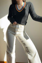 Charger l'image dans la galerie, Pull col V Lacoste en laine - S