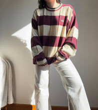 Upload image to gallery, Pull Lacoste à rayures bordeaux fabriqué dans les années 90' - XL