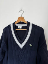 Charger l'image dans la galerie, Pull col V Lacoste en maille tressée - XL