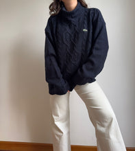 Charger l'image dans la galerie, Pull col roulé Lacoste en grosse maille tressée bleu marine - L