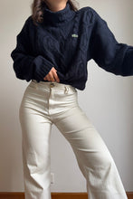 Charger l'image dans la galerie, Pull col roulé Lacoste en grosse maille tressée bleu marine - L