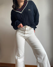 Charger l'image dans la galerie, Pull col V Lacoste à la maille tressée fabriqué en France des années 80' - L