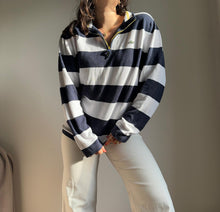 Upload image to gallery, Pull col à zip Lacoste à rayures - L