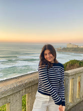 Charger l&#39;image dans la galerie, Pull Lacoste marinière en laine - XS
