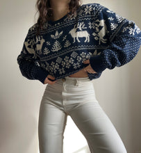 Upload image to gallery, Pull Adidas winter edition en laine - L
