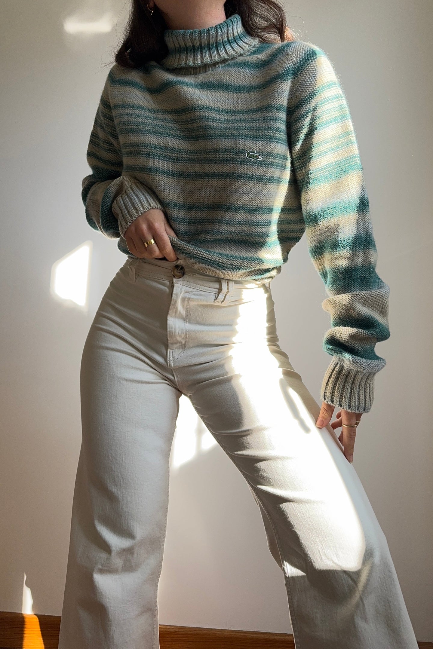 Pull col roulé Lacoste à rayures - L