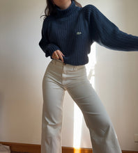 Charger l&#39;image dans la galerie, Pull col roulé Lacoste en grosse maille côtelée - M
