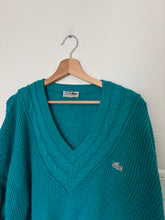 Charger l&#39;image dans la galerie, Pull col V Lacoste en grosse maille des années 80&#39; - XL
