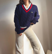 Charger l&#39;image dans la galerie, Pull col V Lacoste collection &quot;Izod&quot; des années 70&#39; - M
