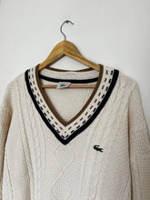 Upload image to gallery, Pull col V Lacoste en grosse maille des années 80&#39; - L
