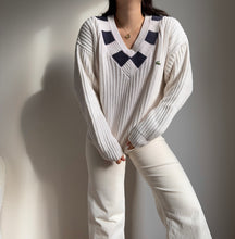 Upload image to gallery, Pull col V Lacoste en coton des années 70&#39; - M
