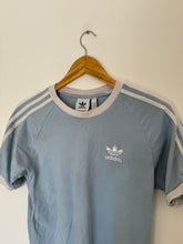 Upload image to gallery, T-shirt Adidas brodé - XS
