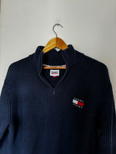 Charger l&#39;image dans la galerie, Pull half zip Tommy Hilfiger maille côtelée - M
