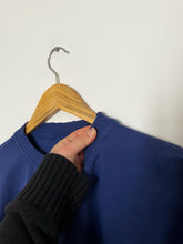 Upload image to gallery, Pull « La Chemise Lacoste » des années 80’ - L
