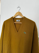Charger l&#39;image dans la galerie, Pull col V Lacoste fabriqué dans les années 80&#39; - M
