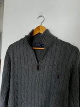 Charger l&#39;image dans la galerie, Pull half zip Ralph Lauren à la maille tressée - XL

