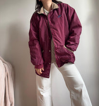 Upload image to gallery, Veste Nike Vintage avec un col en velours côtelé - S
