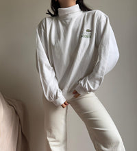 Upload image to gallery, Pull col roulé « La Chemise Lacoste » des années 80’ fabriqué en France - S
