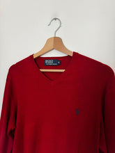 Charger l&#39;image dans la galerie, Pull col V Ralph Lauren en coton - M
