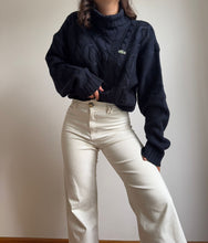 Charger l&#39;image dans la galerie, Pull col roulé Lacoste en grosse maille tressée bleu marine - L
