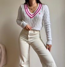 Upload image to gallery, Pull col V Ralph Lauren à la maille tressée - M
