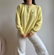 Charger l&#39;image dans la galerie, Pull col à boutons Lacoste des années 80&#39; fabriqué en France - XS

