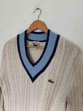 Upload image to gallery, Pull col V Lacoste à la maille tressée - S
