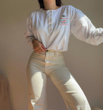 Upload image to gallery, Pull col à boutons Lacoste brodé des années 80&#39; - XS
