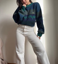 Upload image to gallery, Pull Lacoste en grosse maille fabriqué en France des années 80&#39;s - L
