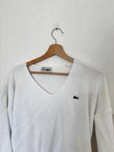 Upload image to gallery, Pull col V Lacoste en maille côtelée - M

