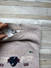 Charger l&#39;image dans la galerie, Pull Lacoste brodé des années 80 - XL
